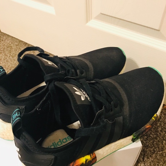 Adidas - Picture 3 of 3